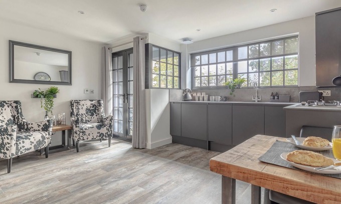Pattiswick Apartamento | Booking Urban at Halstead