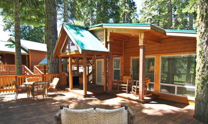 Ashland Cabina | # 48 The Cabins at Hyatt Lake - Capacidad 4 - Bañera de hidromasaje