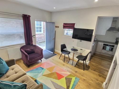 York Casa | Bootes Cottage