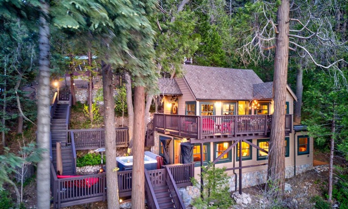 Lake Arrowhead Cabina | Bootlegger's Run