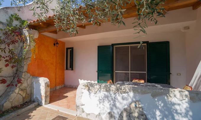 Mattinata Apartamento | Bonito apartamento con 2 baños y una gran zona de relajación a 150 metros del mar.