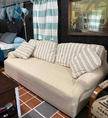 Temple Hill Casa | BORN AGAIN CAMPING an ANTIQUES