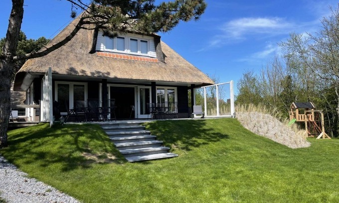 Municipality of Ameland Casa | Bosch spacious and luxurious villa with sauna and swimming pool, near the beach.