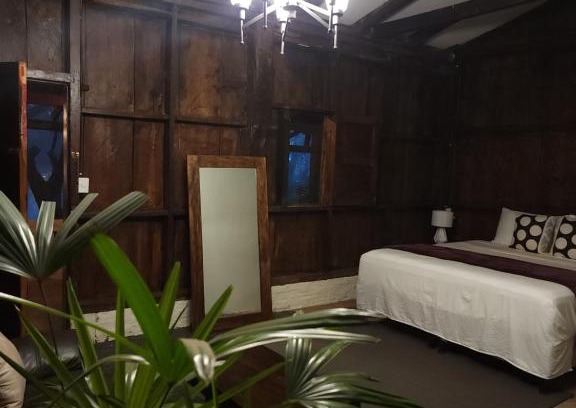Coatepeque Hotel | Bosko cerro verde