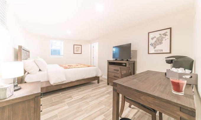 Allston Apartamento | Boston College Room conveniently near Harvard & BC