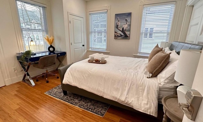Allston Casa | Boston Hospitality Homes, Harvard