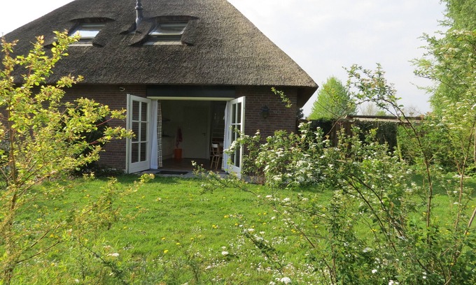 Epe Cabaña | Bosuyl, Landelijk Gelegen Huisje Nabij Veluwe