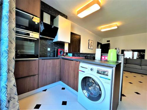 Pomorie Apartamento | Botabara 312 Beach Front Apartment