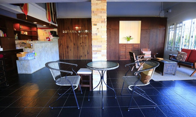 Pua Casa | Botanic Garden Nan Guest House