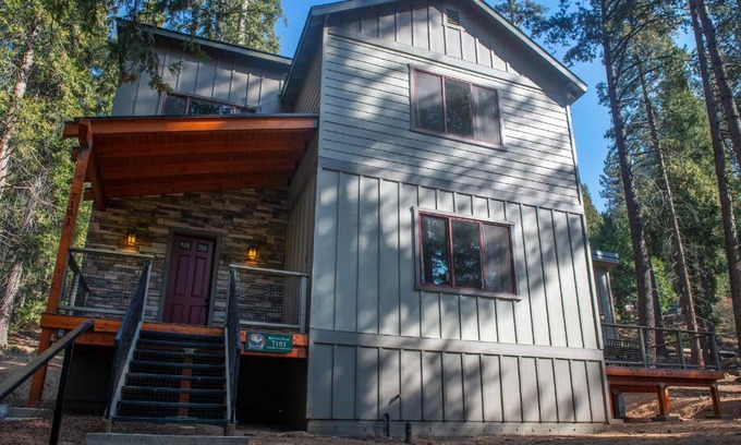Yosemite West Casa | Boulder Ridge