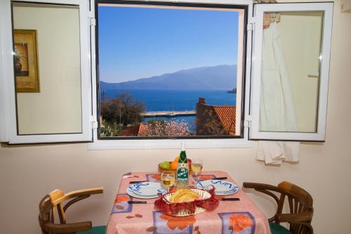 Agia Efimia Apartamento | Boulevard Aetos Suites