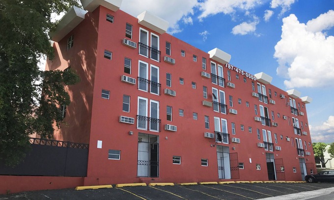 Carcel Casa | Boulevard Park IV 107