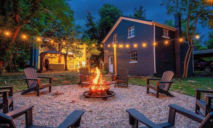 Shelbyville Casa | Bourbon Trail | Hot Tub | Poker Room | Game Rm