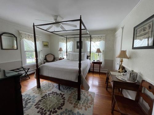 Ogunquit Cama Y Desayuno | Bourne Bed and Breakfast