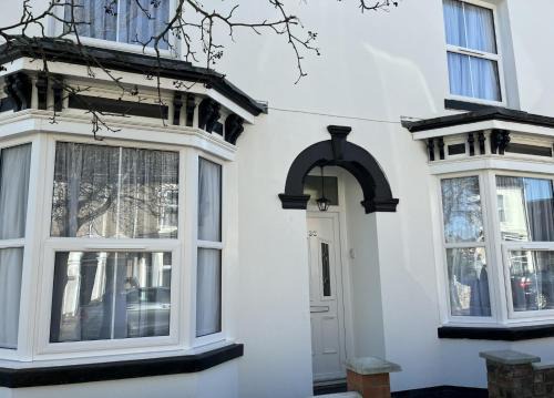 Rugby Casa | Bourton House