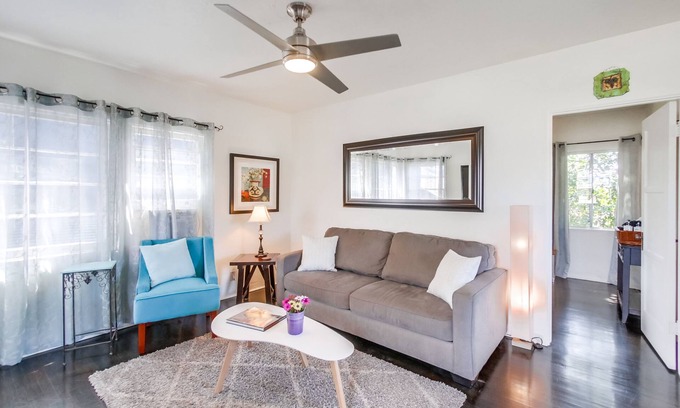 South Park Apartamento | Boutique 1 bedroom in walkable & trendy neighborhood of South Park
