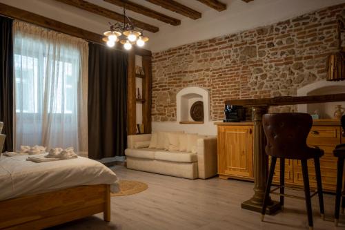 Brasov City Centre Hotel | Boutique 11 Postavarului by Kronstay