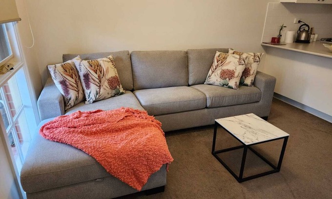 Kensington Apartamento | Boutique apartment on ground level with free parking