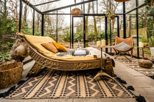 Rheezerveen Casa | Boutique Bungalow 2 met sauna, hottub en boskas