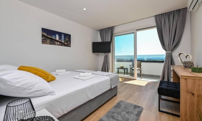 Novalja Hotel | Boutique Hotel IVY'Z