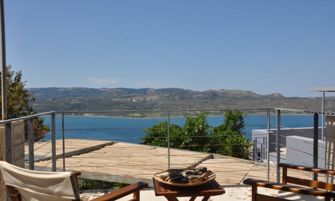 Kefalonia Casa | Nuevo 2020!Vista excepcional, ubicación perfecta, descubra el verdadero espíritu de Cefalonia