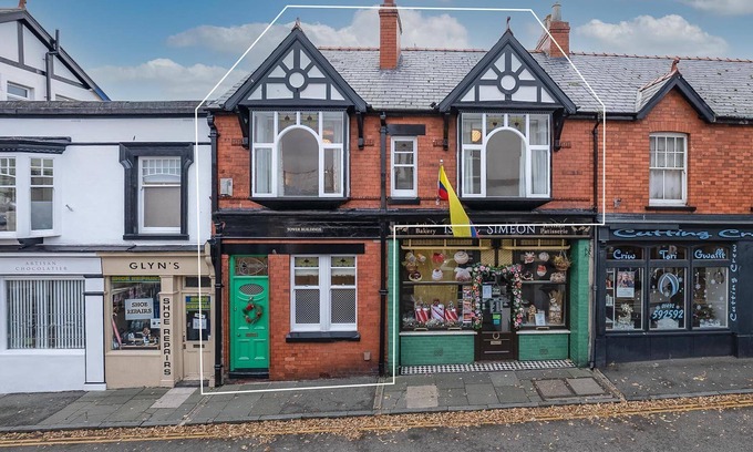 Conwy Cabaña | Boutique Three Bedroom Holiday Cottage in Conwy | Tŷ-Twr