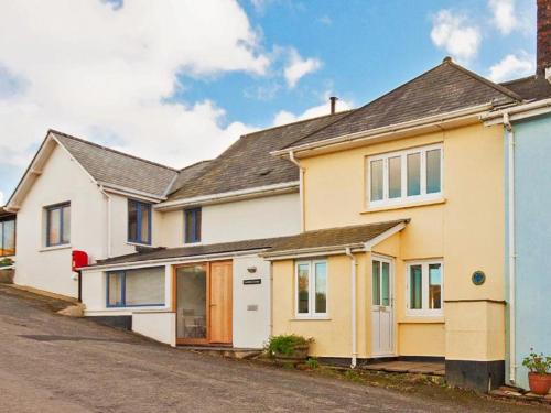 Salcombe Casa | Bow Cottage