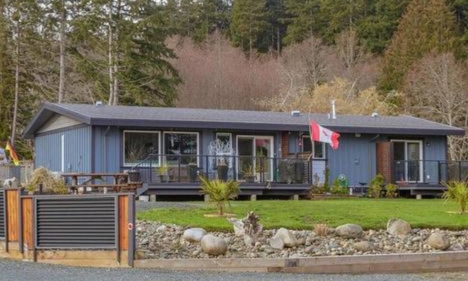 Regional District of Nanaimo Casa | BowserBeachBungalow Vacation Rental
