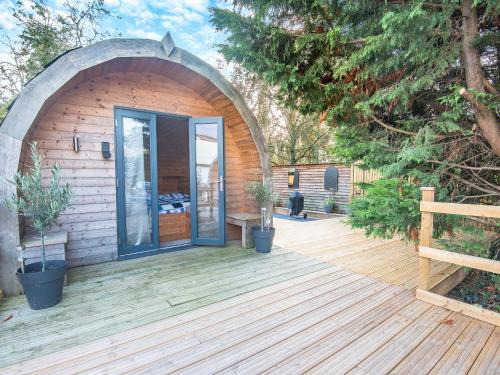 Sleaford Casa | Boxing Hare - Uk39915