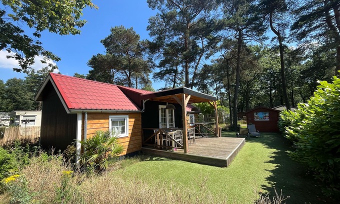 Municipality of Geldrop-Mierlo Chalet De Esquí | BPW 1583 - Bospark Wolfsven