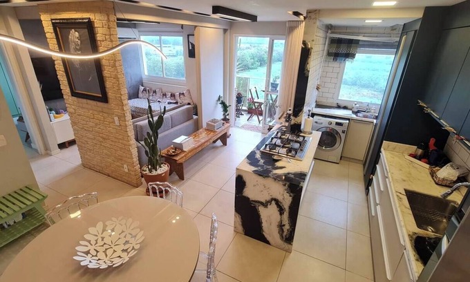 Jacarepagua Apartamento | Casa ArthAbio – Chic Apartment with Stunning Mountain Views in Olympic Barra