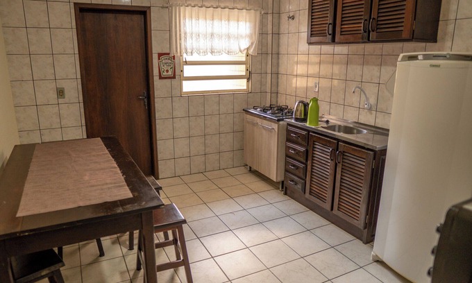 Enseada Apartamento | Apartment 50 meters from Enseada beach