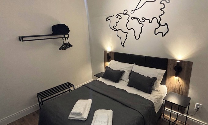 Ribeirao Preto Apartamento | Studio 4 Premium for Up to 2 People