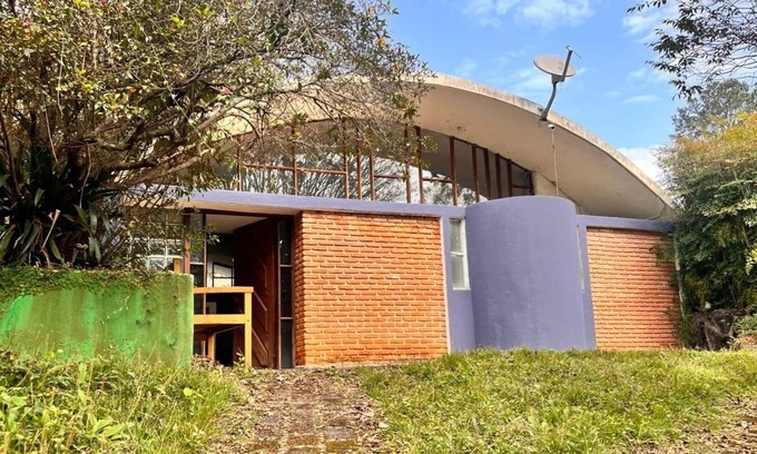 Cotia Casa | Historic House of Sérgio Ferro - Modern Architecture