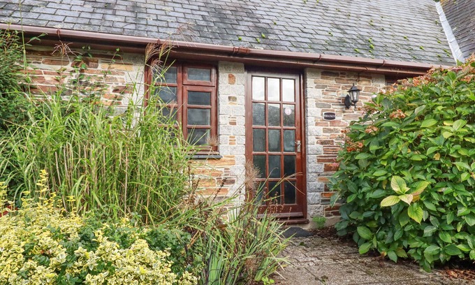 Saint Breward Cabaña | BRACKEN COTTAGE, family friendly, with pool in St Tudy