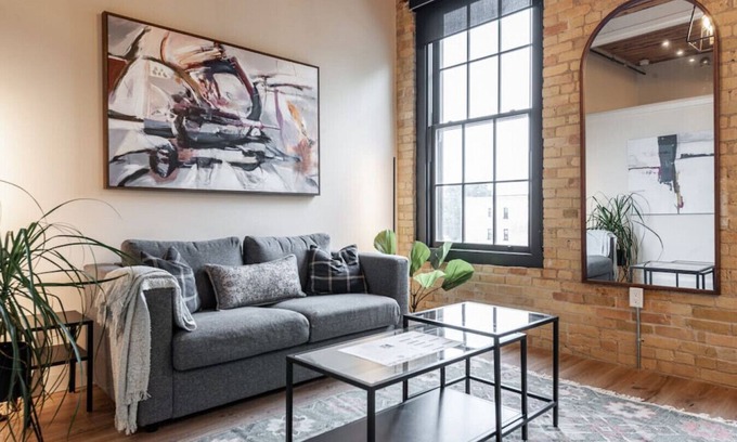 Stratford Apartamento | Bradshaw Lofts: Sundara Mahal