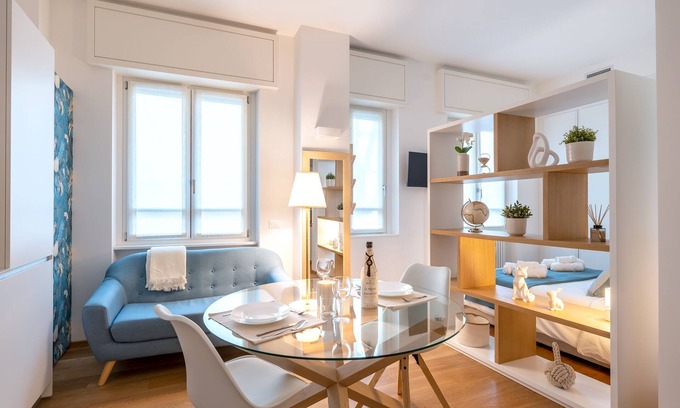 Porta Tenaglia Apartamento | Bramante Design Suite | A few steps from Duomo