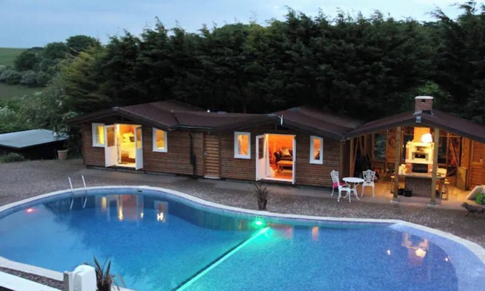 Peacehaven Complejo | Brambles Pool Terrace Spa