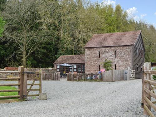 Longtown Casa | Brampton Hill Farm Cottage