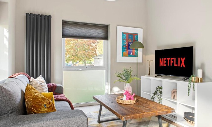 Clifton Casa | Brand New 1-Bed Flat With Free Parking