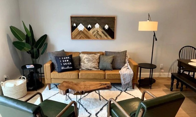 Hensonville Casa | Brand New 2 Bdr. Townhome Minutes from Windham Mtn