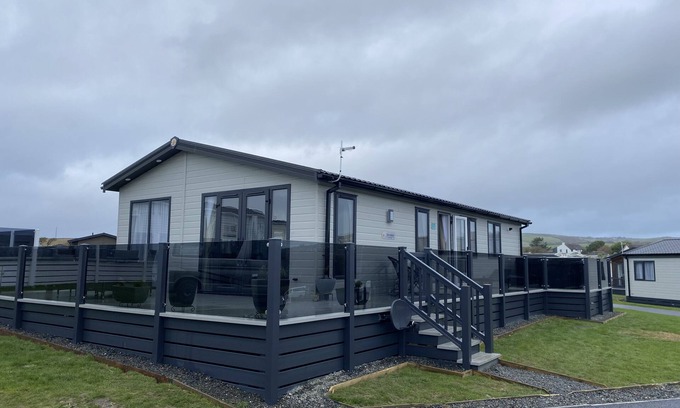Bude Cabina | Brand new 2021 Lodge - private access to the coastal path