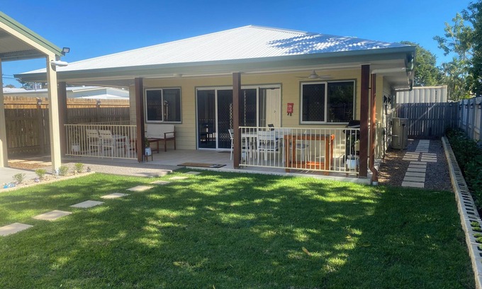 Scarness Casa | ALL BRAND NEW 2BR house w/ garage and a 26 sqm Outdoor Entertaining and BBQ Area