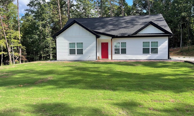 Dahlonega Casa | BRAND NEW 3-bedroom house in Dahlonega