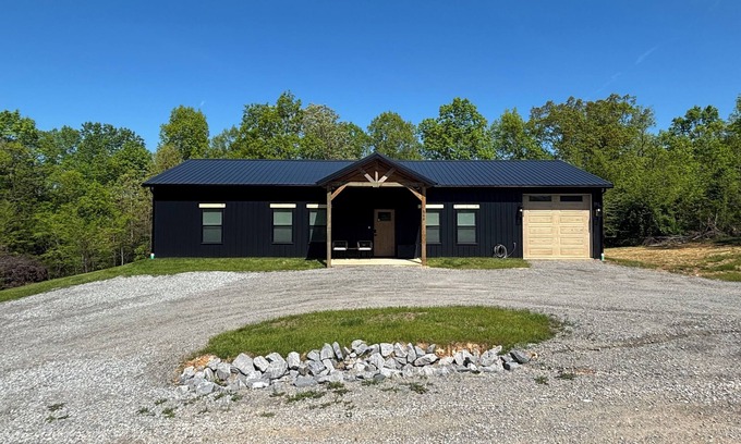 Nancy Casa | BRAND NEW 3 BR, 2 BA Barndominium within 1/4 mile of neighborhood boat launch!