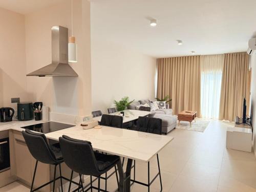 Candos Apartamento | Brand New Apartment- Flower Nest by Verdant Garden C1-4