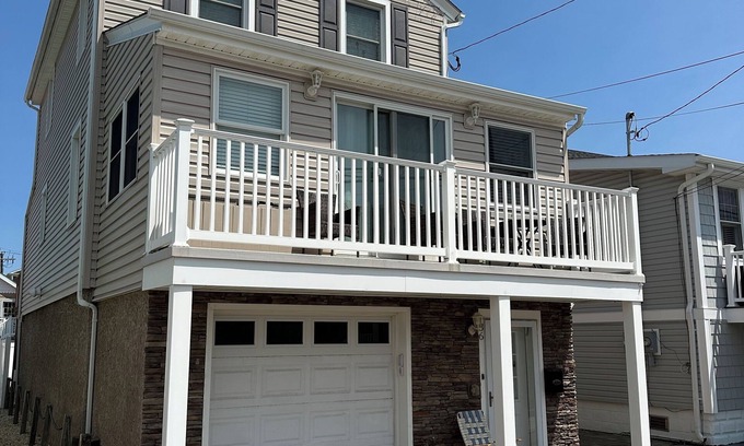 Seaside Heights Casa | Brand New Beach Block Listing. Steps from Beach and Boardwalk Large Backyard.