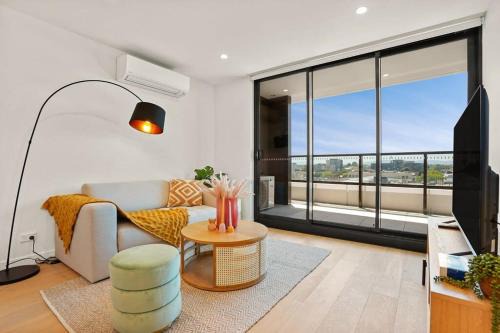 Box Hill Apartamento | Brand New Box Hill Central Executive w pool+gym