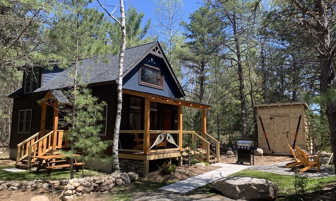 Wilmington Cabina | Brand new cabin in the Adirondacks near Whiteface Mountain!