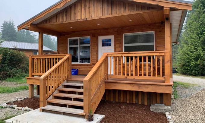 Ucluelet Cabina | Brand new cabin on large property